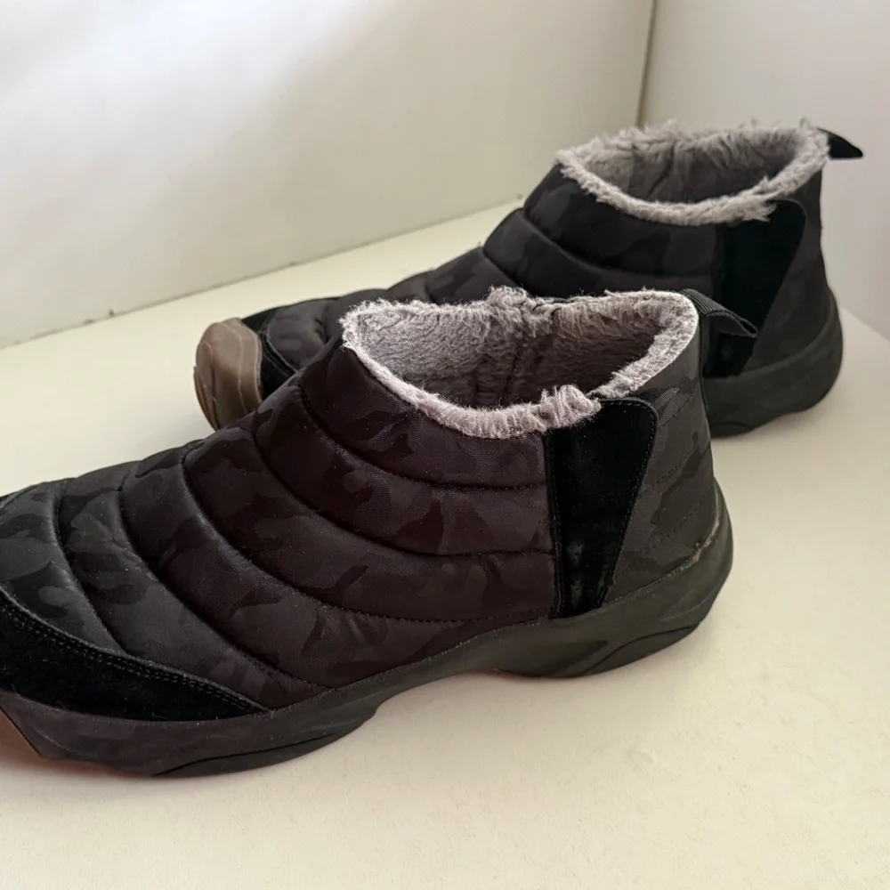 Unisex Outdoor Boots Sturdy,‎ Thick Sole, Size 43